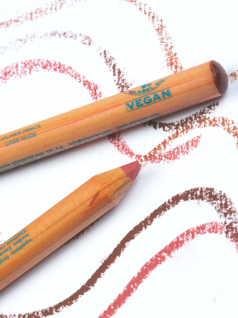 Alix Avien Vegan Lipliner Pencil - Shade - Red